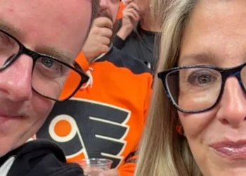 I didn’t realize how much I needed a happy moment until I saw 18,000 hockey fans cheering for a stranger