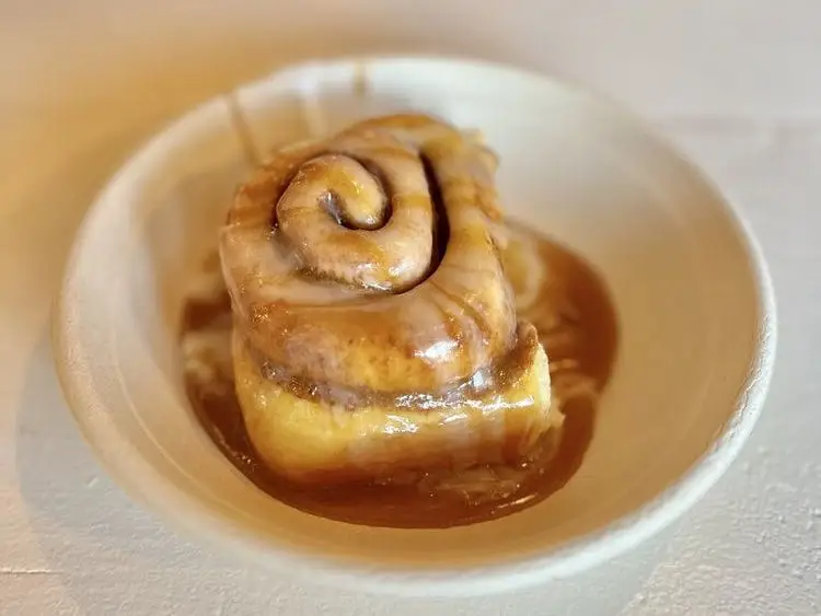 Ooey Gooey Cinnamon Rolls And Cafe