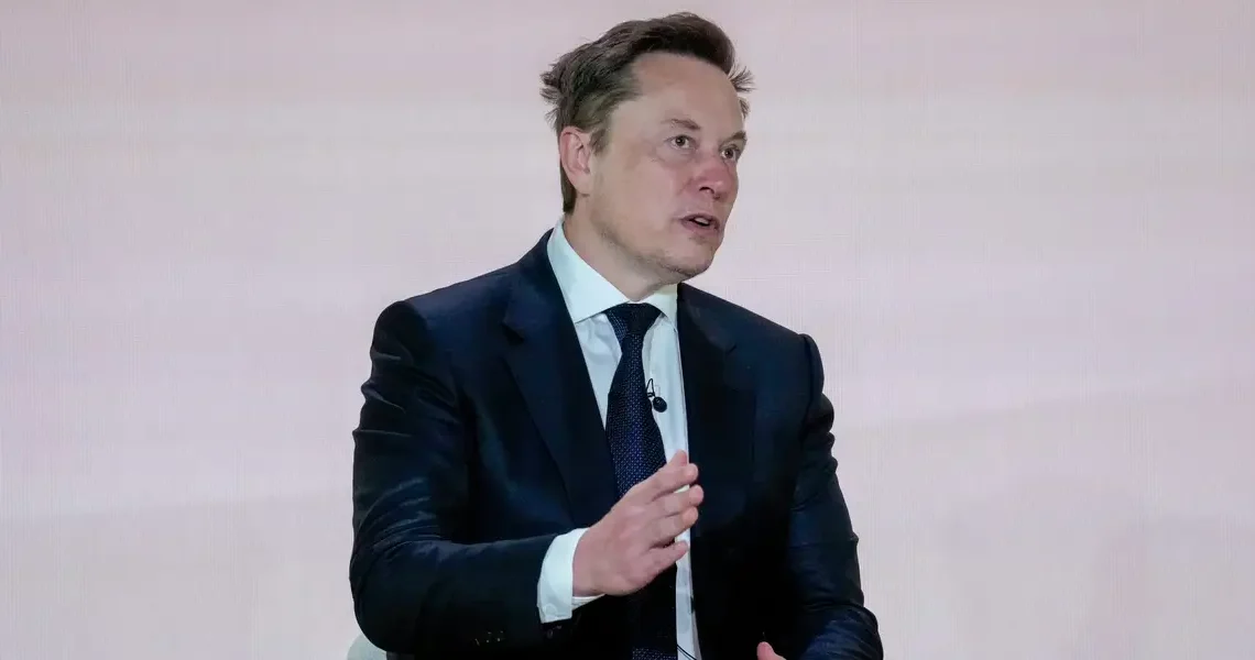 SpaceX offers employees 20% extra pay to help bring its Memphis supercomputers online
