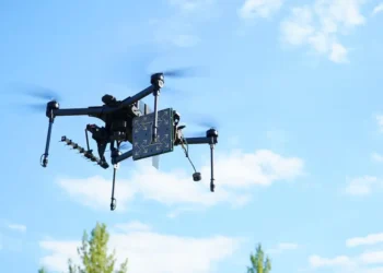 Ukraine is using drones like hovering WiFi repeaters to help attack drones reach farther