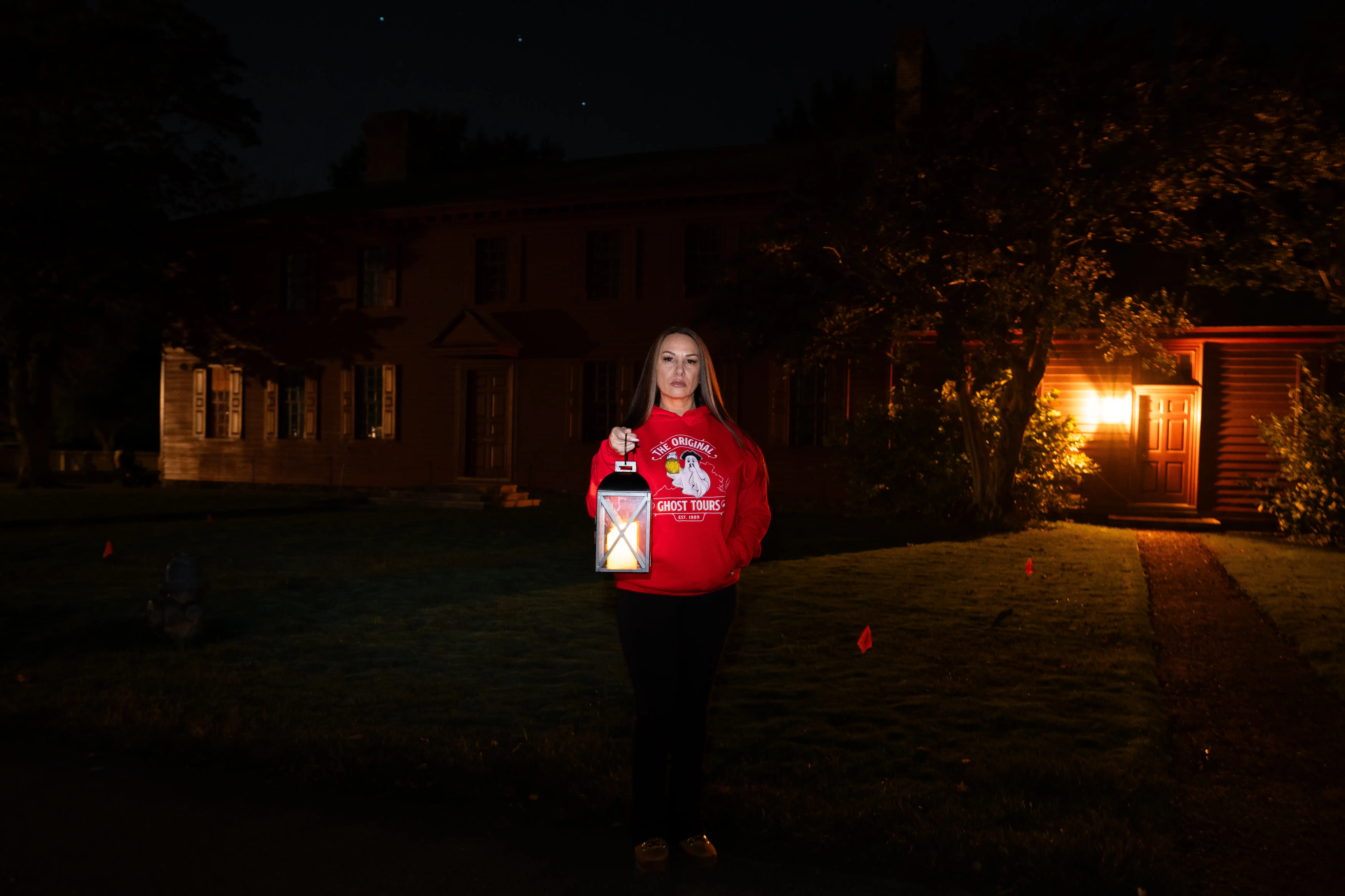 Angela, owner of Ghost Tour Williamsburg
