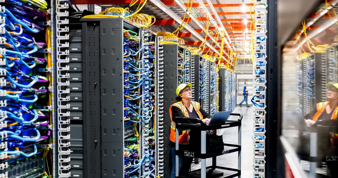 The states with the fewest and most data centers, ranked