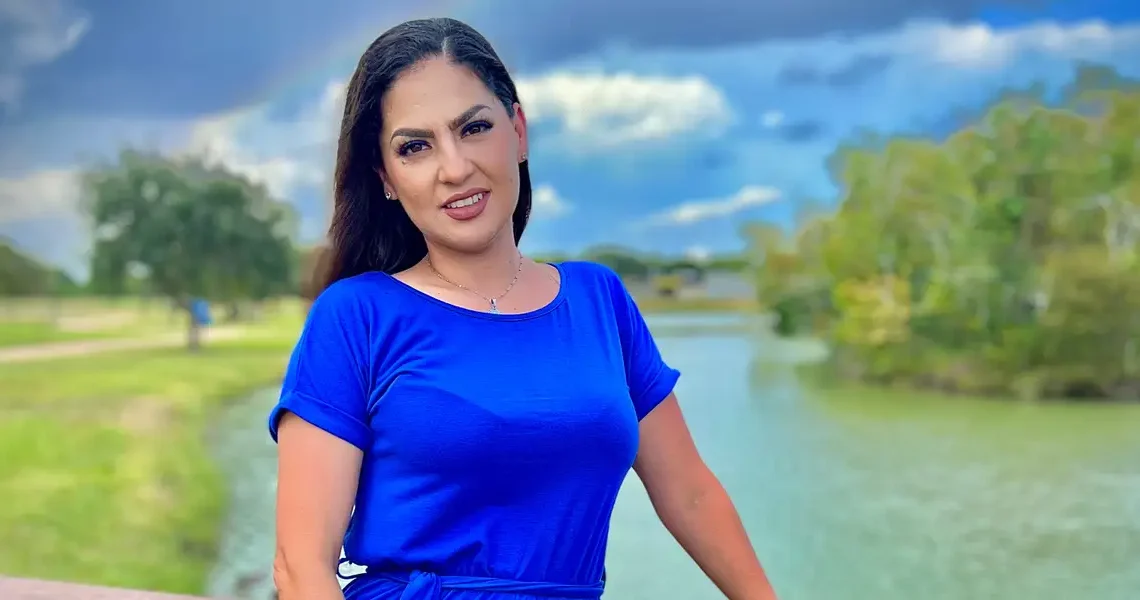 A 32-year-old woman with intense nausea was told she was ‘too young’ for colon cancer. She was diagnosed at stage 3.
