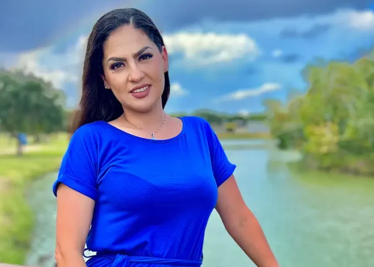 A 32-year-old woman with intense nausea was told she was ‘too young’ for colon cancer. She was diagnosed at stage 3.