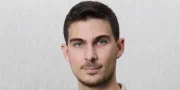 Lightspeed is betting this startup can lure shoppers with a feed of AI images. Read the pitch deck it used to raise $7M.