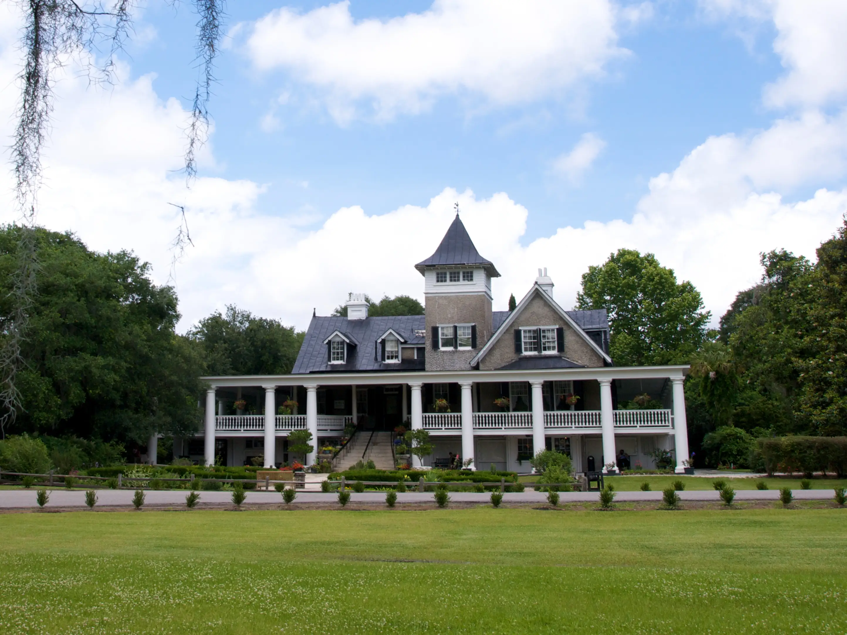A view of an old Southern mansion located at Magnolia Plantation in South Carolina