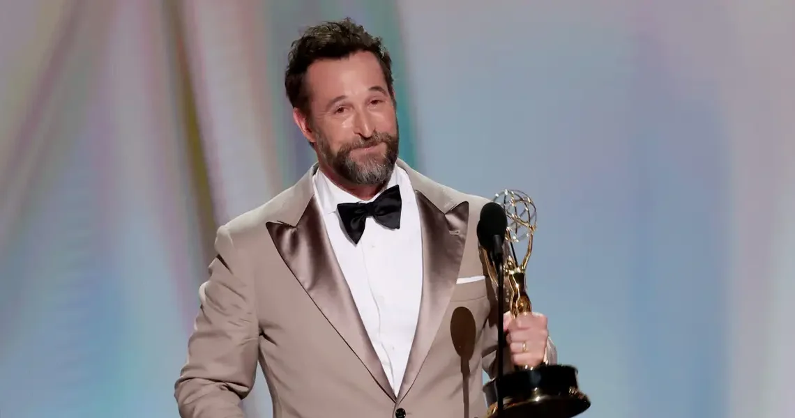 Noah Wyle says success in his 20s taught him that bigger spaces can feel lonelier