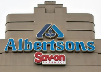 Albertsons won’t insure employees’ spouses if they’re eligible for their own health coverage