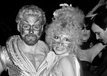 20 vintage photos show how Halloween has been celebrated over the last century