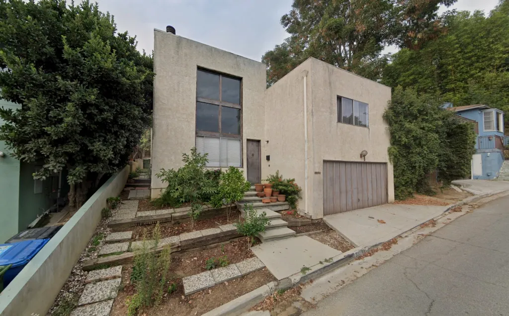 3329 Oak Glenn Dr, Los Angeles, CA 90046.