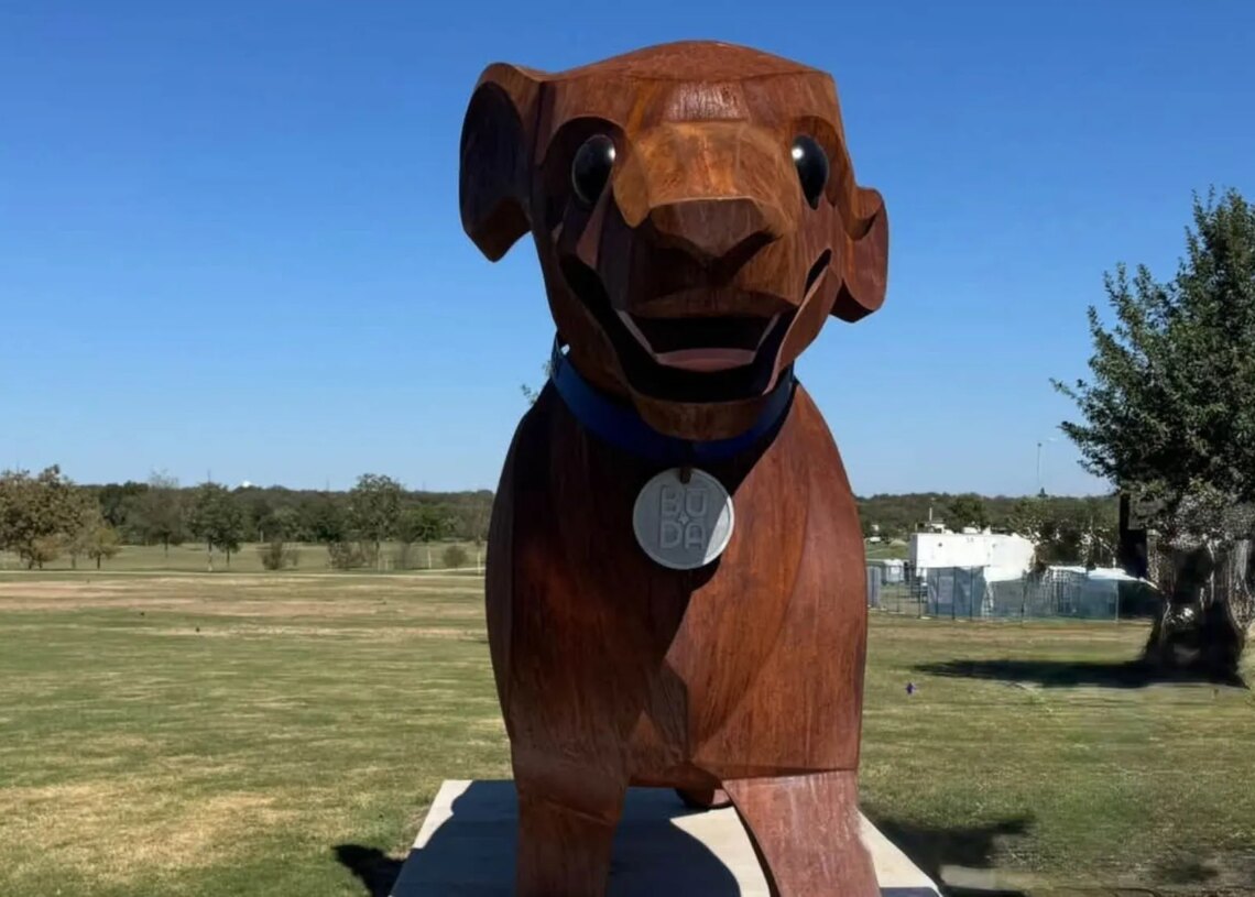 A Small Texas Town Just Built a 19-Foot-Long Wiener Dog Statue. Here’s Why.