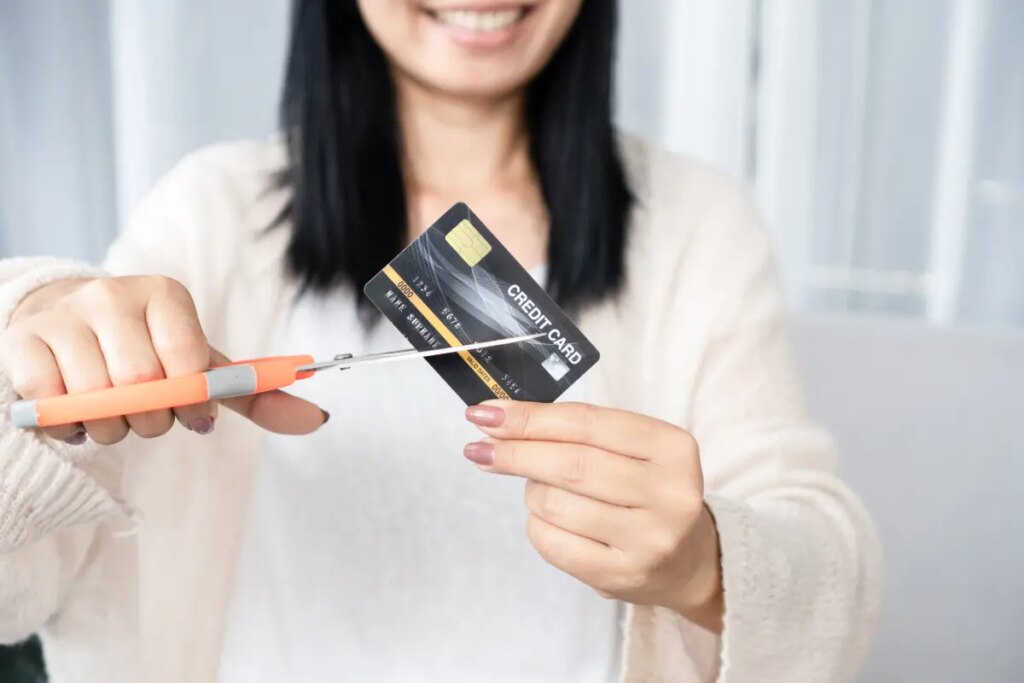 HELOC vs. home equity loans: Which should you use to pay off expensive credit card debt?