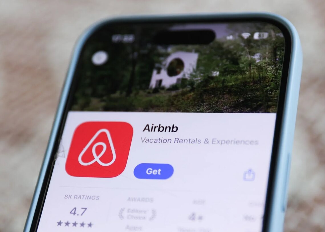 Airbnb Is Finally Banning Hosts From Making Guests Do Their Chores