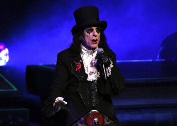 Alice Cooper Jokes That His Secret to a 50-Year Marriage Is a Guillotine: ‘My Wife Cuts My Head Off Every Night’
