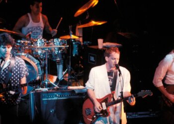 3 Art Rock Bands That Made Being Weird Their Entire Business Model
