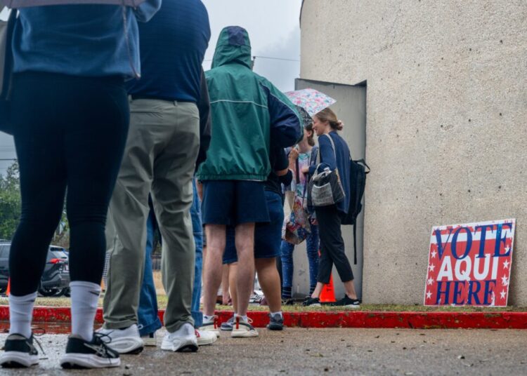 Texas Republicans sweating over low turnout in early voting