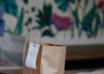 This New Food Delivery App Could Be the Antidote to Menu Markups
