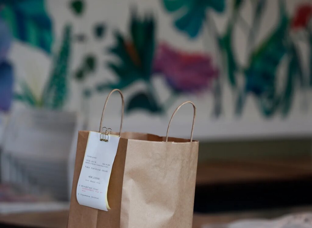 This New Food Delivery App Could Be the Antidote to Menu Markups
