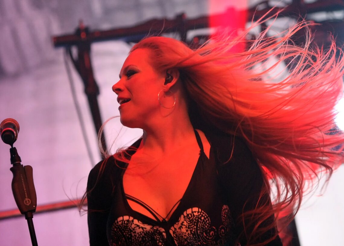 Metal Singer Reveals Aggressive Brain Tumor Is Inoperable: Treatment Is ‘Only to Gain Time’
