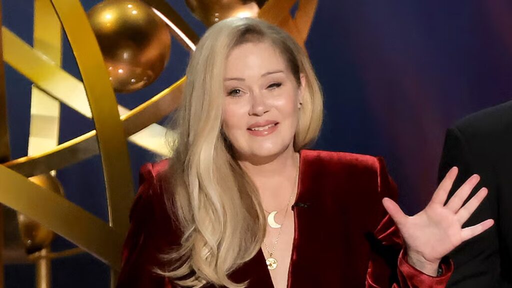 Christina Applegate Says She’s ‘Getting Worse’ Since MS Misdiagnosis, but Will Continue ‘MeSsy’ Podcast