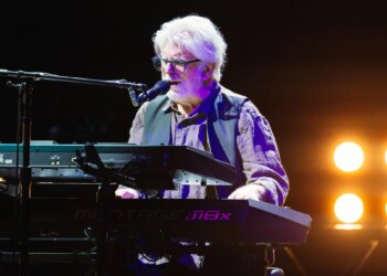 This Yacht Rock Icon Fathered a Child When He Was 14, and They Just Met for the First Time