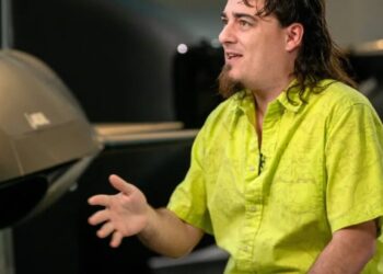 Palmer Luckey teams with dire wolf billionaire Ben Lamm to launch $200 million Warhound, unleashing genetically engineered clone dogs of war