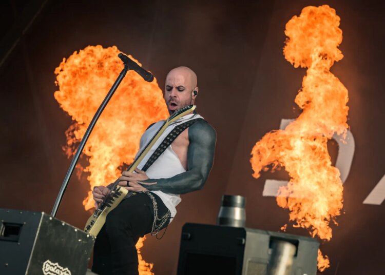Daughtry Shares Candid Feelings About ‘Butt Rock’ and Whether He’d Ever Go Country