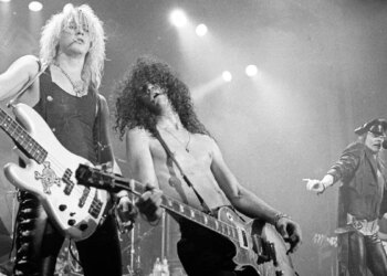The Clever Deal Behind Guns N’ Roses Landing a Hit Music Video, Despite Getting an Arguably Terrible Time Slot