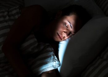 The clocks change soon. Here’s how to prep your body.
