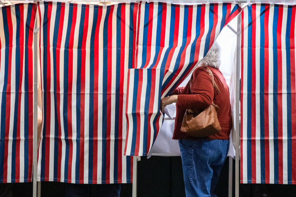 What the final stretch of the midterms says about the 2028 presidential field