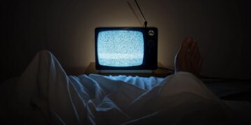 How to Tell if You’re Watching Too Much TV (And What to Do about It)