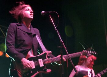 3 Indie Sleaze Bands From the 2000s I Can’t Believe Millennials Forgot About