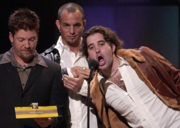 Social Media Platform Apologizes to 1990s Rock Band for Making Them Go Viral 30 Years Later