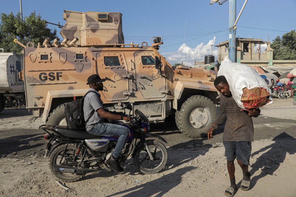 El Salvador sends special forces to search for troops missing in Haiti
