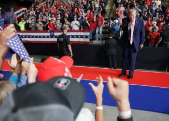 In Kansas, Trump says a pastor running as a Democrat ‘mocks Jesus’