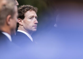 How Mark Zuckerberg went to war with his own board of directors over pay and power