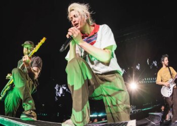 Linkin Park’s Emily Armstrong Admits She Questioned Whether She Could Replace Chester Bennington