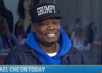 Michael Che Says He ‘Can’t Criticize’ Shane Gillis for ‘SNL’ Jokes About Women at the Gym: ‘That’s Comedy’