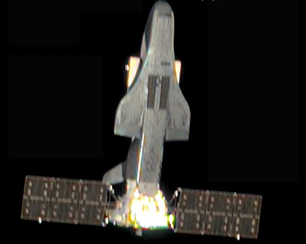 What to Know About China’s Top-Secret Spaceplane