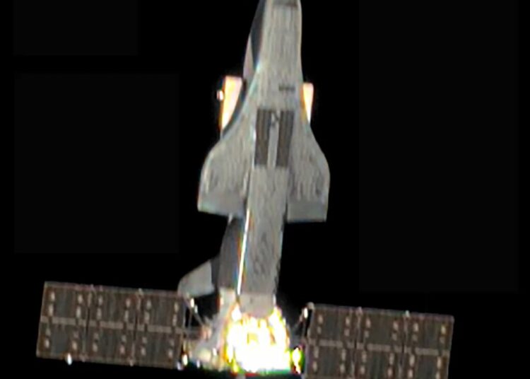 What to Know About China’s Top-Secret Spaceplane
