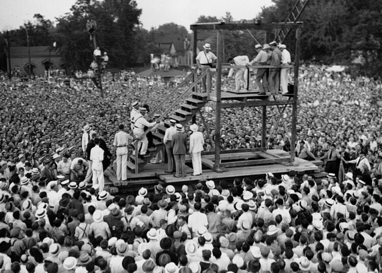 Looking back at the last U.S. public executions as Trump calls off a new one