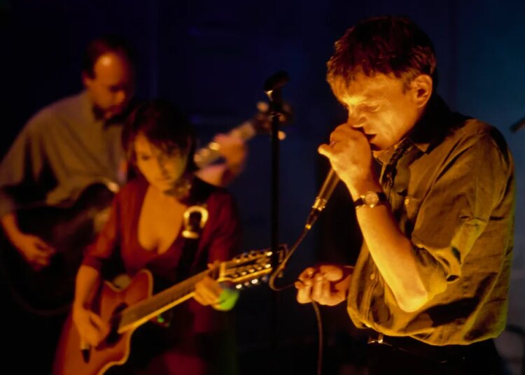 3 Nonsensical Post-Punk Songs to Put On When You Need a Good Laugh