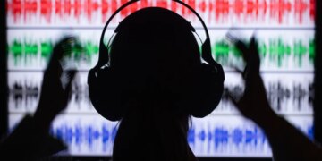 3 Psychological Tricks That Make Certain Songs Impossible to Forget