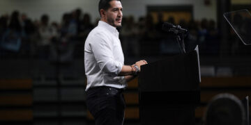 El-Sayed distances himself from ad tying Gaza war to increased costs
