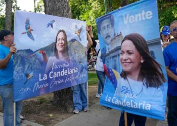 Opposition leader María Corina Machado returns to Venezuela to push for elections