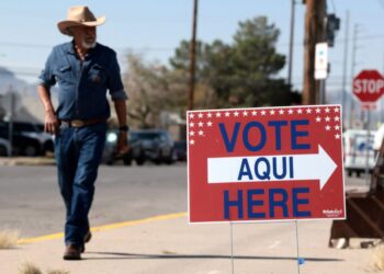 Republicans could lose Texas seats they redrew in their favor, poll finds