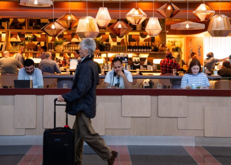 Inside the battle for the best airport lounge in D.C.