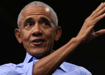 Barack Obama Rips Into Trump, Conservative Media for Outcry Over His Cheesecake Factory Jab: ‘Not Serious People’
