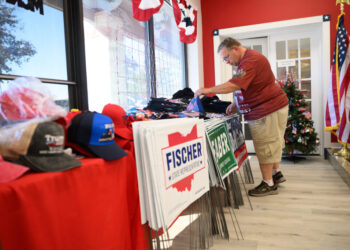 Ohio’s working-class voters are giving Republicans a reason to worry