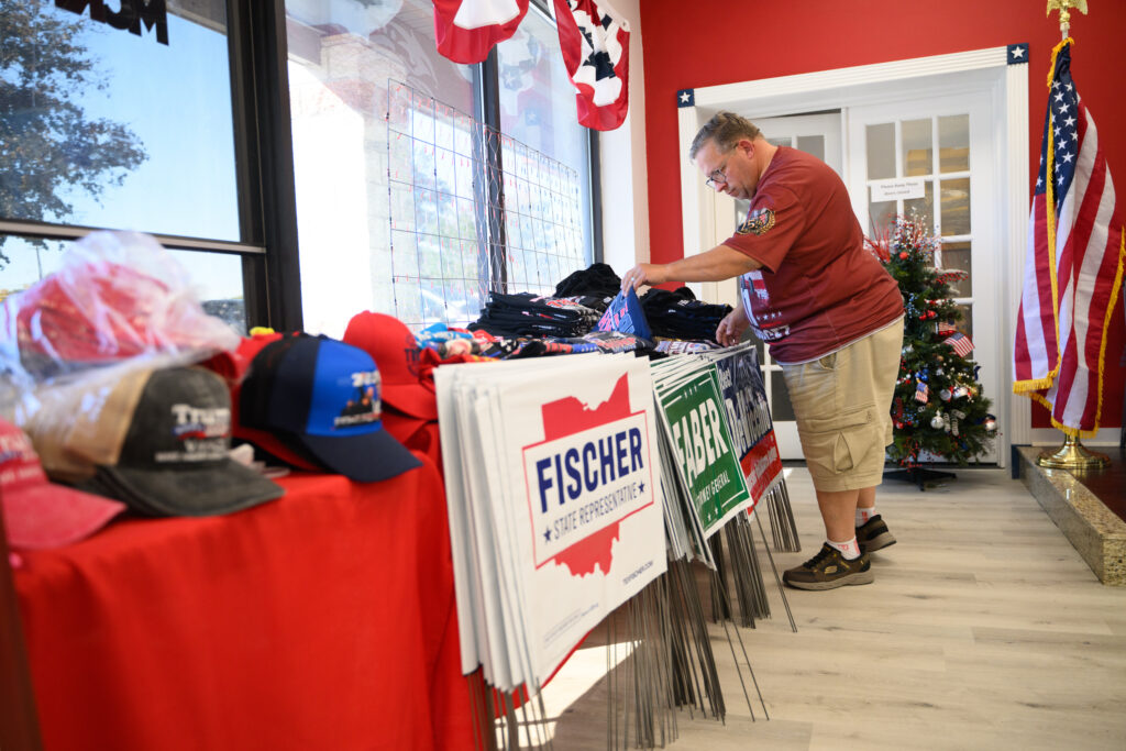 Ohio’s working-class voters are giving Republicans a reason to worry